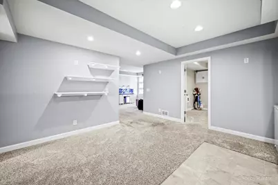 810 Woodridge Trail, McHenry, IL 60050 - Photo 34