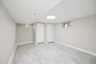 8759 Mobile Avenue, Oak Lawn, IL 60453 - Photo 16