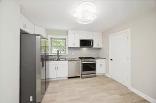 8759 Mobile Ave, Oak Lawn, IL 60453 - Photo 8
