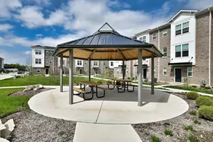 1538 Times Dr, Des Plaines, IL 60018 - Photo 26
