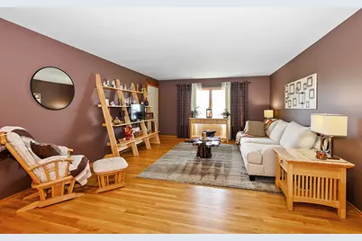 19 Saint Moritz Drive #201, Palos Park, IL 60464 - Photo 2