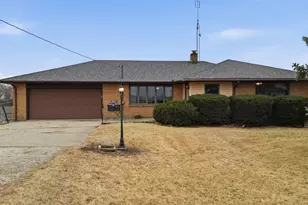 34078 1800 North Ave, Arlington, IL 61312 - Photo 2