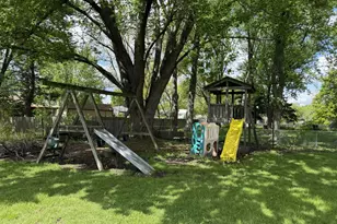 29W026 103rd St, Naperville, IL 60564 - Photo 26