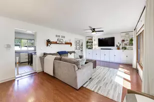 1144 N Fischer Dr, Addison, IL 60101 - Photo 2