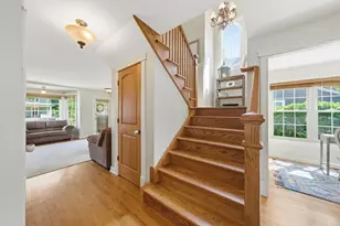 715 Oregon Ave, West Dundee, IL 60118 - Photo 8