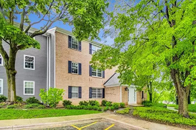 120 E Winchester Road #D, Libertyville, IL 60048 - Photo 2