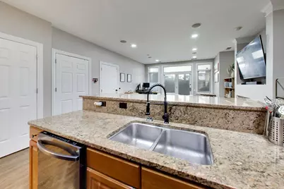 669 N Peoria Street #GN, Chicago, IL 60642 - Photo 8