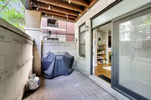 669 N Peoria St, Chicago, IL 60642 - Photo 18