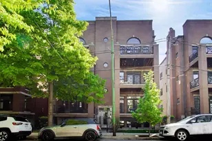 669 N Peoria St, Chicago, IL 60642 - Photo 1