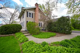 273 Geneva Rd, Glen Ellyn, IL 60137 - Photo 4