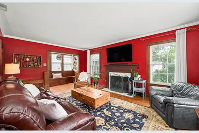 273 Geneva Road, Glen Ellyn, IL 60137 - Photo 10