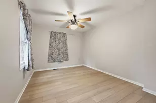 5310 Dailette Rd, Rockford, IL 61102 - Photo 8