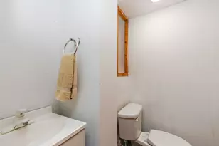 515 Illinois Ave, Elgin, IL 60120 - Photo 20