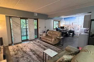 1424 Woodbridge Rd, Joliet, IL 60436 - Photo 4