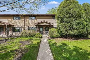 151 S Ruga Ct, Addison, IL 60101 - Photo 1