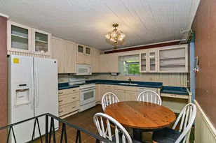 2 Summit Ave, East Dundee, IL 60118 - Photo 10