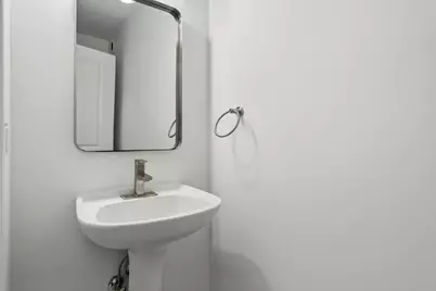 230 W Division Street #1408, Chicago, IL 60610 - Photo 14