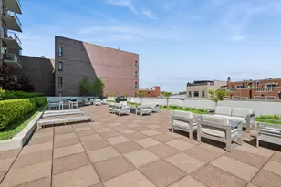 230 W Division St, Chicago, IL 60610 - Photo 20