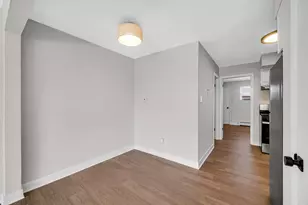 38 King Arthur Ct, Northlake, IL 60164 - Photo 6
