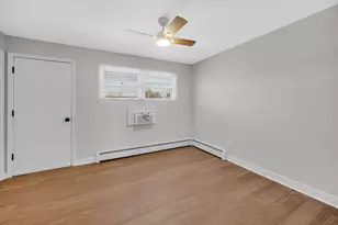 38 King Arthur Ct, Northlake, IL 60164 - Photo 12