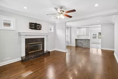 5836 N Manton Avenue, Chicago, IL 60646 - Photo 6