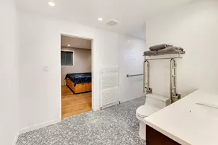 2722 Central St, Evanston, IL 60201 - Photo 20
