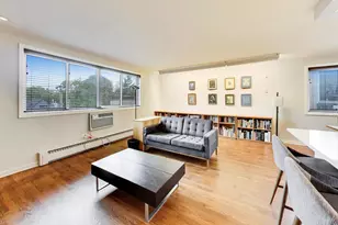 2722 Central St, Evanston, IL 60201 - Photo 8