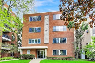 2722 Central St, Evanston, IL 60201 - Photo 2