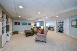 1140 Lakewood Cir, Naperville, IL 60540 - Photo 18