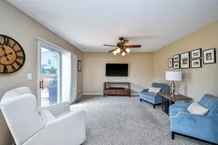 1140 Lakewood Cir, Naperville, IL 60540 - Photo 10