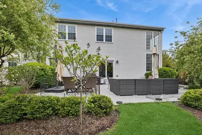 29675 N Environ Circle, Lake Bluff, IL 60044 - Photo 2