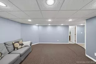 676 Old Westbury Rd, Crystal Lake, IL 60012 - Photo 52
