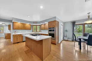 676 Old Westbury Rd, Crystal Lake, IL 60012 - Photo 20