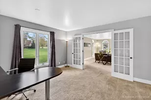 676 Old Westbury Rd, Crystal Lake, IL 60012 - Photo 12