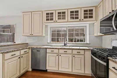 1527 Harvest Lane, Westmont, IL 60559 - Photo 6
