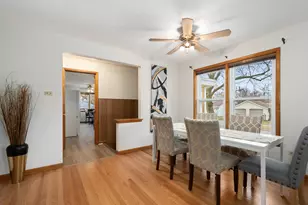 18547 Lexington Ave, Homewood, IL 60430 - Photo 8