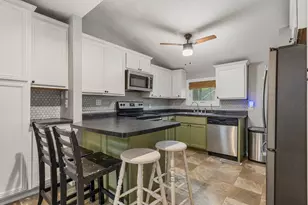 702 E Lincoln St, Monticello, IL 61856 - Photo 10