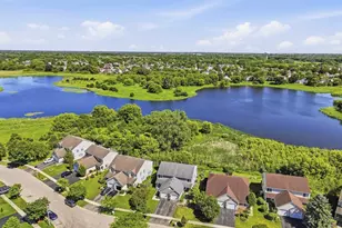 2814 Impressions Dr, Lake in the Hills, IL 60156 - Photo 28