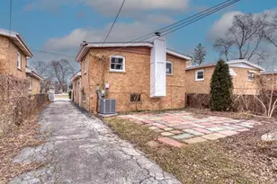 8625 43rd St, Lyons, IL 60534 - Photo 20