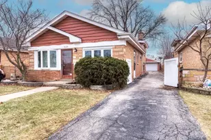 8625 43rd St, Lyons, IL 60534 - Photo 2