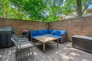 1907 N Cleveland Ave, Chicago, IL 60614 - Photo 28
