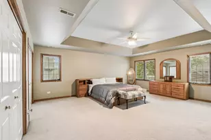 1105 Portsmouth Cir, Gurnee, IL 60031 - Photo 30
