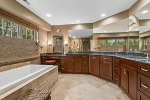 1105 Portsmouth Cir, Gurnee, IL 60031 - Photo 32