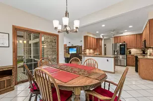 1105 Portsmouth Cir, Gurnee, IL 60031 - Photo 26
