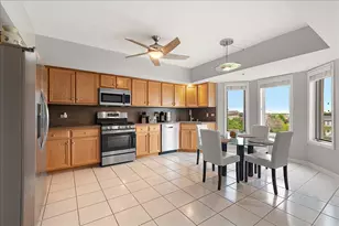 16040 Boardwalk Ln, Orland Park, IL 60467 - Photo 6