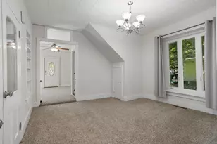 209 E Griggs St, Mansfield, IL 61854 - Photo 10