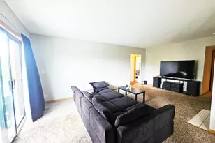 3000 Bayside Dr, Palatine, IL 60074 - Photo 8