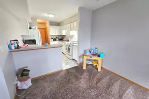 3000 Bayside Dr, Palatine, IL 60074 - Photo 12
