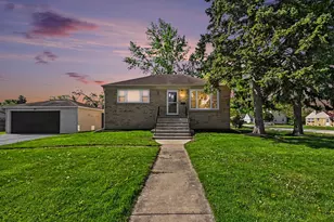 2255 Atlantic Ave Ave, Melrose Park, IL 60164 - Photo 2