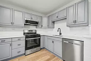 2255 Atlantic Ave Ave, Melrose Park, IL 60164 - Photo 12